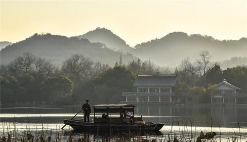 我国最热情的三座旅游城市,外来游客如沐春风,你去过几个