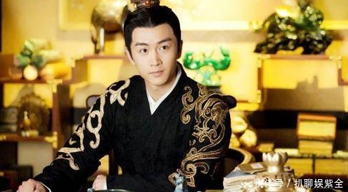 守城|她拒嫁豪族公子,偏偏选择守城卒,私赠千金求婚,生4子均为皇帝