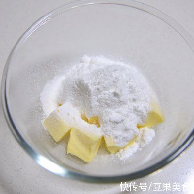 回味无穷的抹茶双色磅蛋糕来拯救你的胃