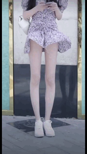 |搞笑GIF段子:大哥玩的这么嗨,真的不怕尾气中毒吗?