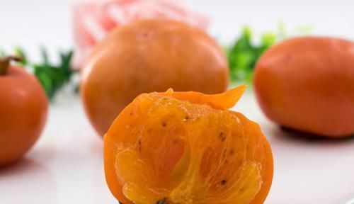 冬天要好好养生，多食一菜，少吃二果，晨起不做三事，健康少生病