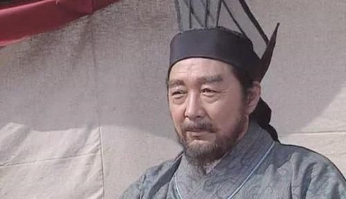 滥用职权|法正滥用职权公报私仇，诸葛亮为何不管，原因非常苦涩