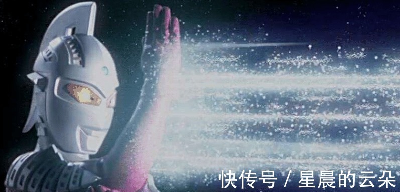 世界观|奥特曼为什么不上来就开大,总是力量不足的时候放大招,你认为呢