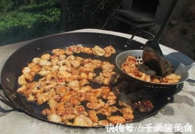 农村这种熬一次能吃一年“奢侈品”,你们有谁吃过呢