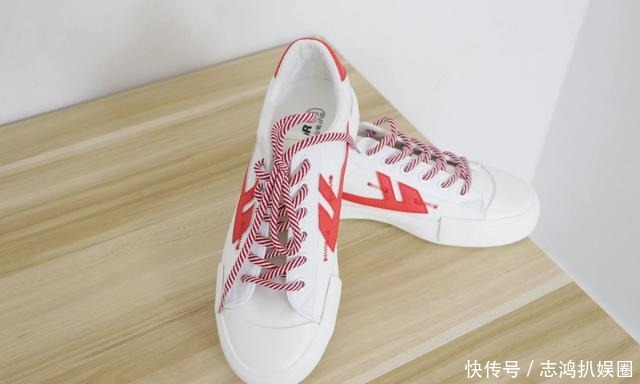 透气性|帆布鞋也能有高颜值,回力新品体验:价格贼厚道