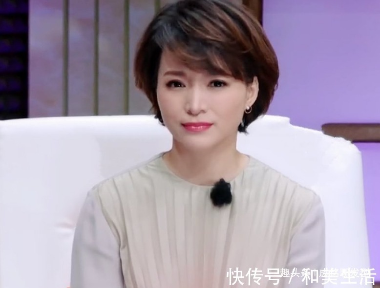 波波头 40岁左右的女性做什么发型适合有值得推荐的发型吗