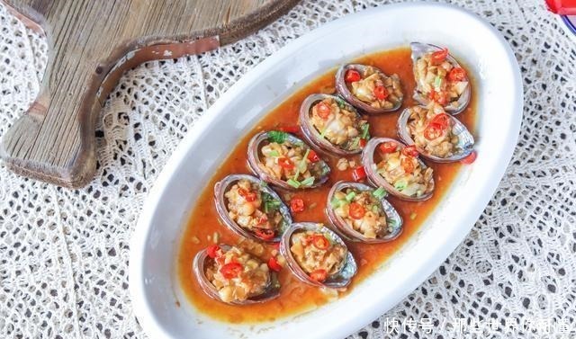 勺子|超市里遇上这海鲜，多买点，蒸一蒸，几分钟就上桌，特鲜美