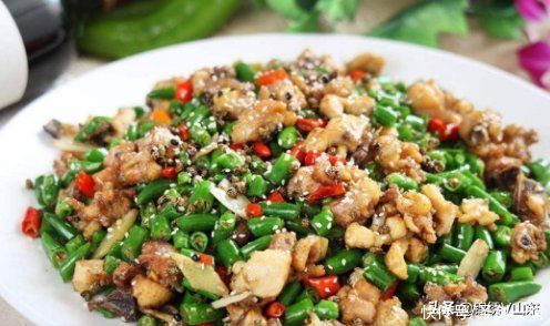 金针菇|周末聚餐推荐，盛夏爱吃的15道家常菜，讲究营养搭配，懂吃更健康