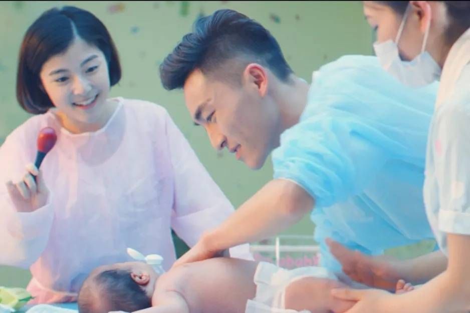 封面新闻|三胎时代 选择月子中心的标准“姿势”