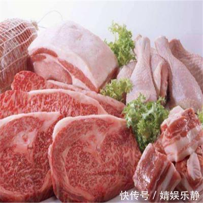 解冻肉时,不要直接用水泡,学会这2招,解冻之后和新鲜的一样