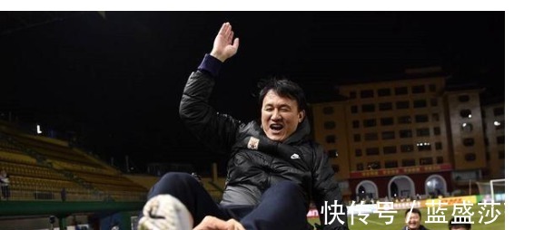 球迷|戴琳一举动暗示要转会郝伟执教夺冠谜底揭晓天时地利人和!