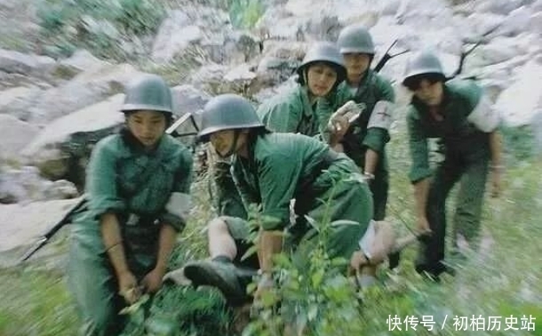 情况|1986年老山战场照《死吻》：那名救护队女战士，后来情况如何？