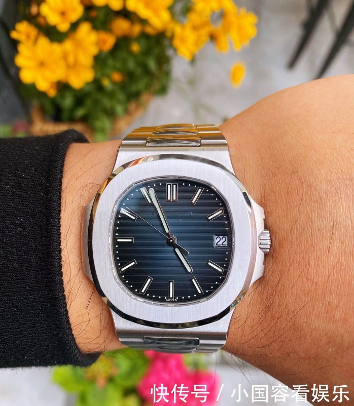 从浪琴到百达翡丽,五个档次男士潜水表盘点,你排在第几档