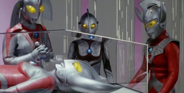 特摄|《奥特曼》的格局,还是小了