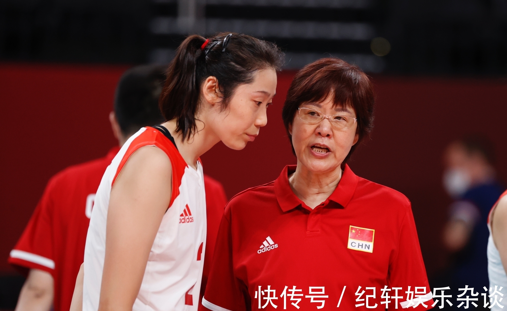 李盈莹|女排新帅竞争，蔡斌笑到最后！张常宁全力救主，李盈莹未来可期