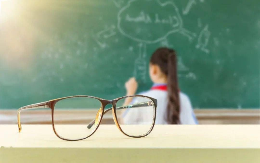 吃菠菜|【养生防疫】大力水手也爱吃的菠菜,口感好营养价值高