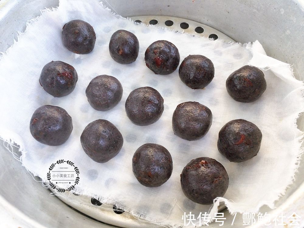 头发|婆婆坚持每天吃点它,脸色红润,头发乌黑,朋友夸:难怪显年轻