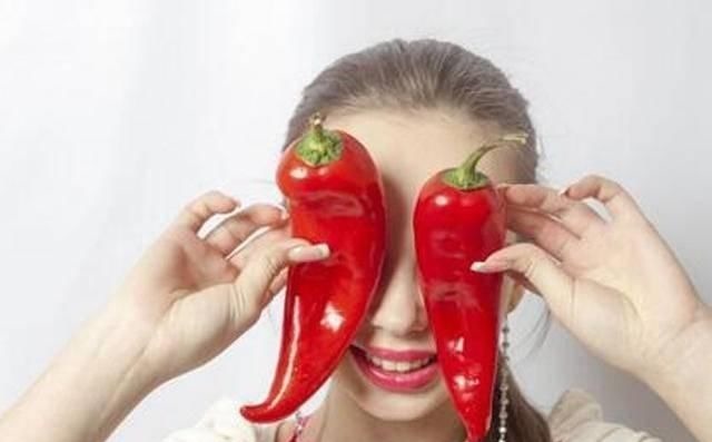 知识|孕妇吃辣,羊水会变辣吗关于孕期吃辣,你不知道的知识盲区