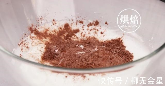 热量|热量不到30卡的魔芋蛋糕 网上卖得特别贵 自己做等于不要钱!