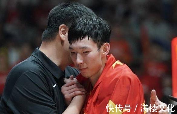 刘传兴|周琦意外做出新决定，两国手赴NBL打球，中国男篮成最大赢家