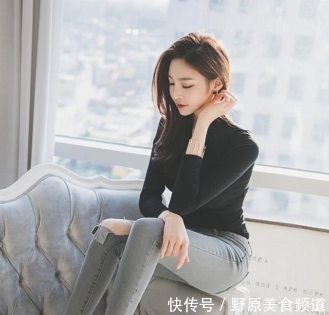 小蛮|光彩照人的牛仔裤美女,穿出迷人小蛮腰