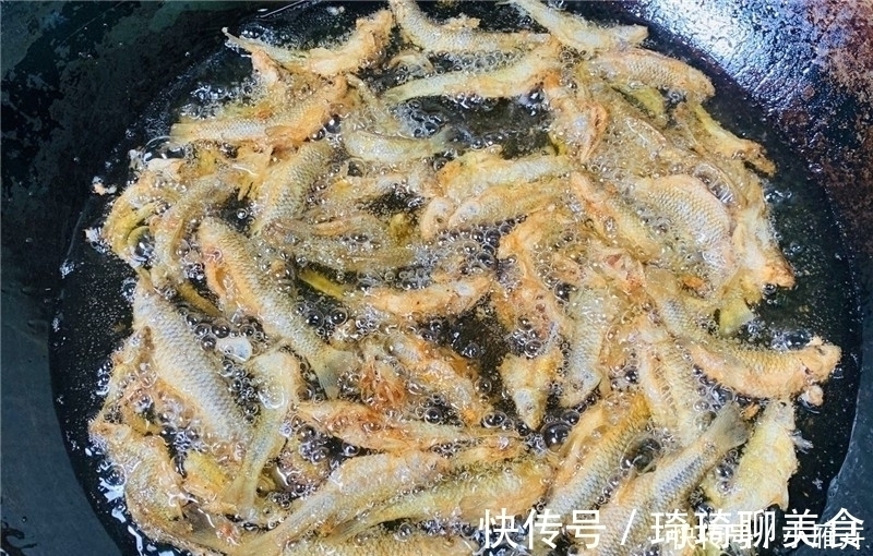 椒盐|遇到此菜,我不还价不犹豫,一买就是三四斤,常吃强健筋骨长高高