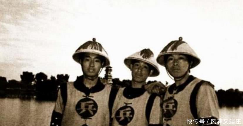 衣服|清朝士兵衣服上为何有“兵、勇、卒”,他们不是一家吗!