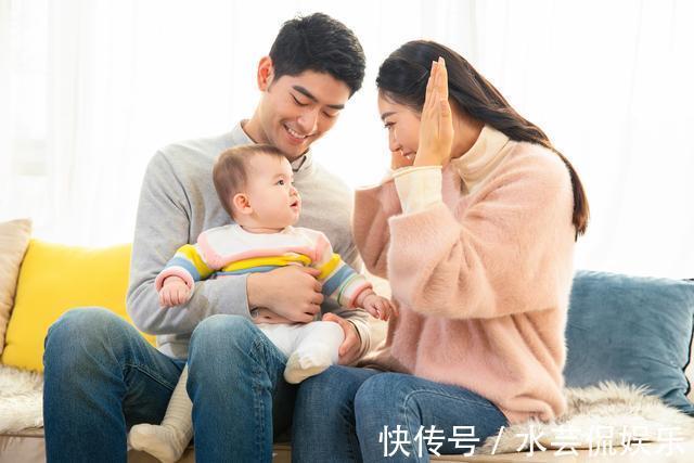 爸爸妈妈|如何帮助宝宝发育提供环境创造机会,锻炼宝宝这几个方面的能力