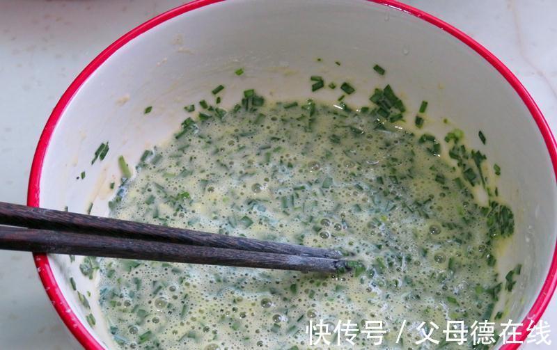 韭菜别只用来包饺子,试试用它做早餐,5分钟一盘,又简单又好吃