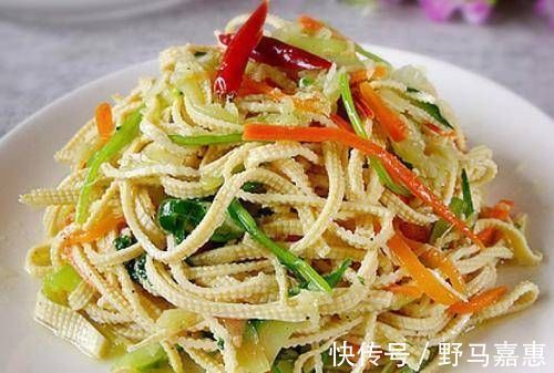 饱腹|黄瓜和“它”才是绝配，每周吃2次，气色好看了，腰也变细了