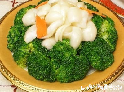  朋友|推荐几道家常菜，待客做给朋友吃，西兰花炒百合，芹菜胡萝卜炒蘑