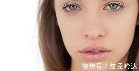 血液|身体出现这个信号,说明中风先兆,多喝一物,血管变干净