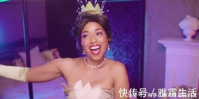 千金小姐|迪士尼公主真人cos版,艾莎完美还原,茉莉成“大妈”