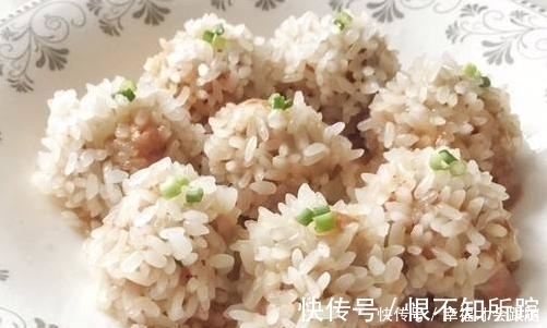 好吃|肉丸子加点它，香嫩不柴不油腻，又当菜又当饭，好吃得停不下来！