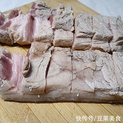 五花肉|#一口新年味，全家享佳味#脆皮烤五花肉