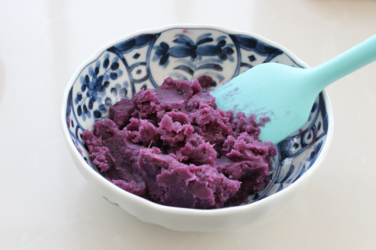 无需任何技巧就能做出双色花卷,层次分明、暄软香甜,漂亮极了!