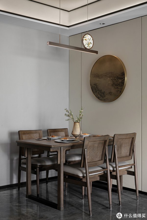 诗意|年轻小夫妻的“中式”新家，清隽诗意，网友：越中式，越美好