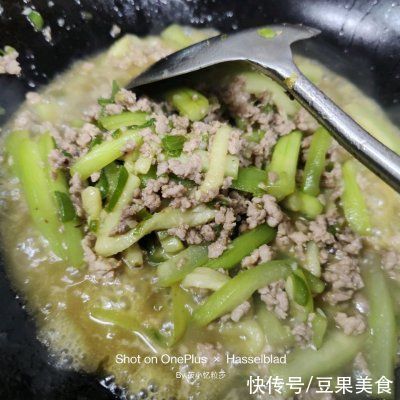 丝瓜条|这道肉沫丝瓜比米其林大厨做的还好吃