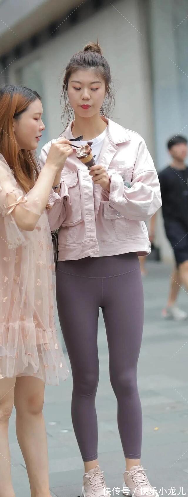 高腰 选好适合自己的瑜伽裤,兼顾美感与舒适度,都很方便