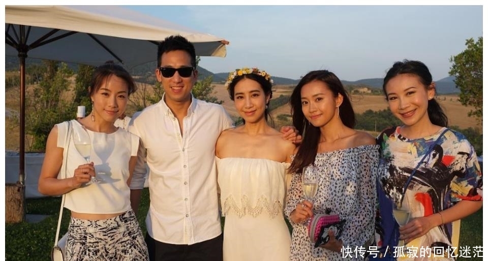 订婚宴中途上了个洗手间,姑娘回来谈崩婚约后庆祝:和我想的一样