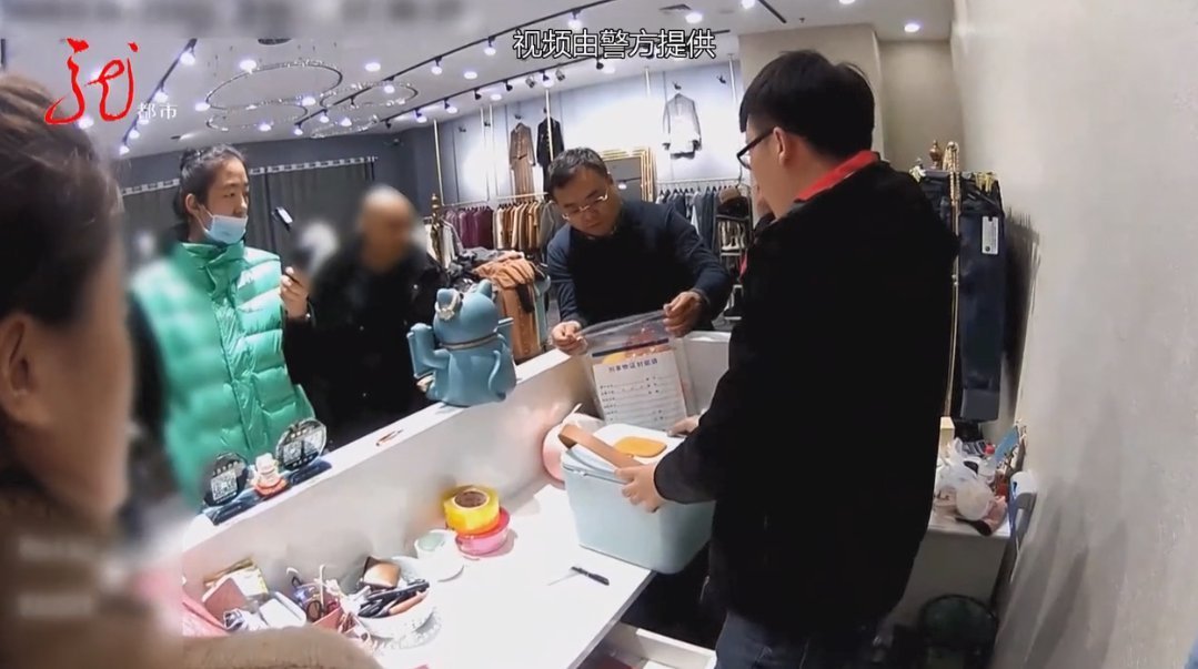 伊春市公安局伊美分局食药环|一颗胶囊，能瘦两斤？减肥药有问题！警方捣毁生产源头