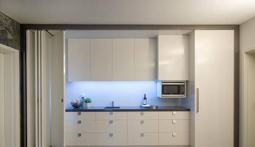 厨房|为什么有钱人厨房不装推拉门头次见这种设计,后悔我家选错了