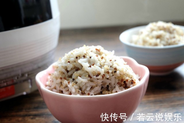 大米煮过再蒸饭,又香又软还低糖,减肥人士和糖尿病人有口福了