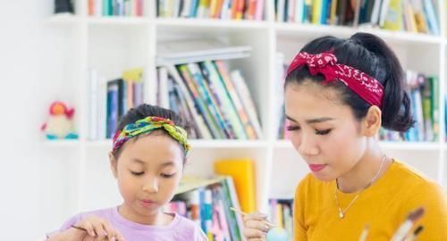 苦与乐|最毁孩子自信的3种妈妈，会毁掉他一生，看看你中招了吗？