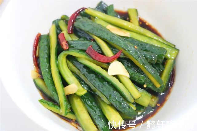 调味料|做酱黄瓜，别忘了这3种调味料，参照我的做法，又香又脆