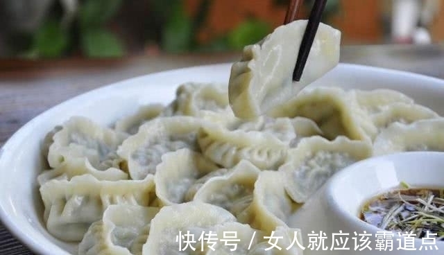 馅料|煮饺子,不要水开就下锅,多加“这一步”,饺子不破皮不粘锅