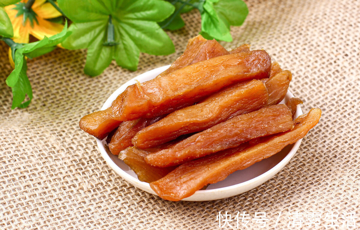 香甜|教你自制红薯干,掌握一个小技巧,红薯干不发黑,香甜有嚼劲