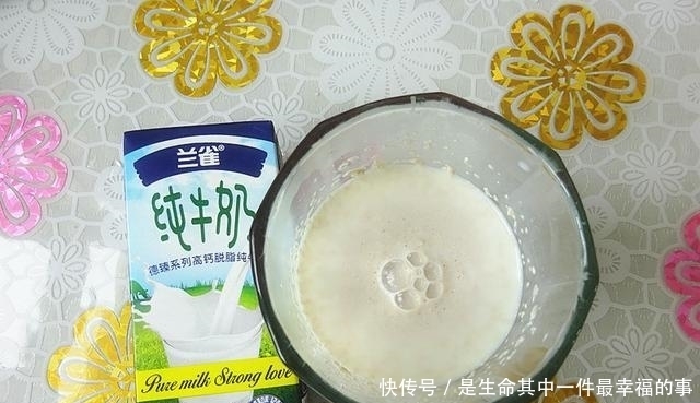 2碗面粉1杯奶,做出圆鼓鼓的泡泡饼,一次发酵真省事,孩子着迷啦