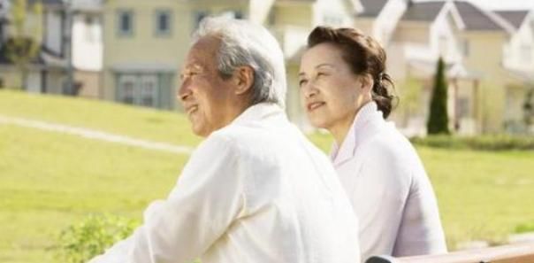 喝水|45到55岁是生命“高危期”，改掉5个坏习惯，长寿会离你越来越近