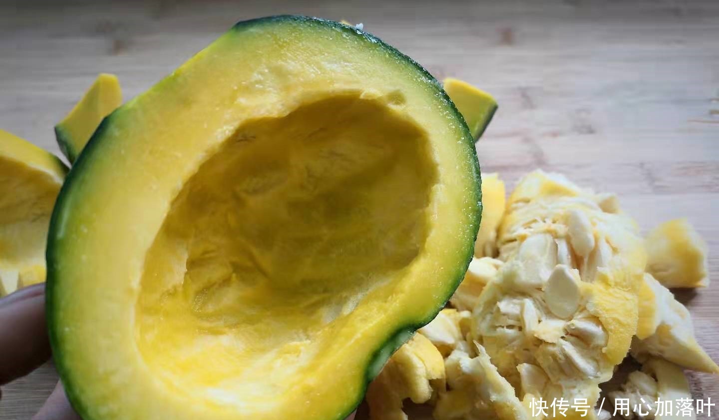 靠边站|夏天黄瓜丝瓜靠边站,多吃这瓜,明目解暑降三高,中老年人要多吃!